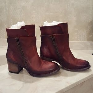 Freebird by Steven Rust Clip Zip Bootie